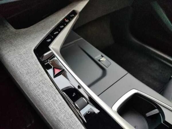 Peugeot 3008 Allure +Allwetter+Navi+360°Kamera