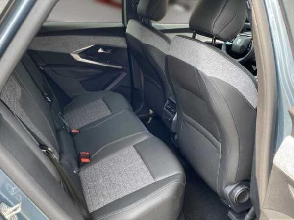 Peugeot 3008 Allure +Allwetter+Navi+360°Kamera