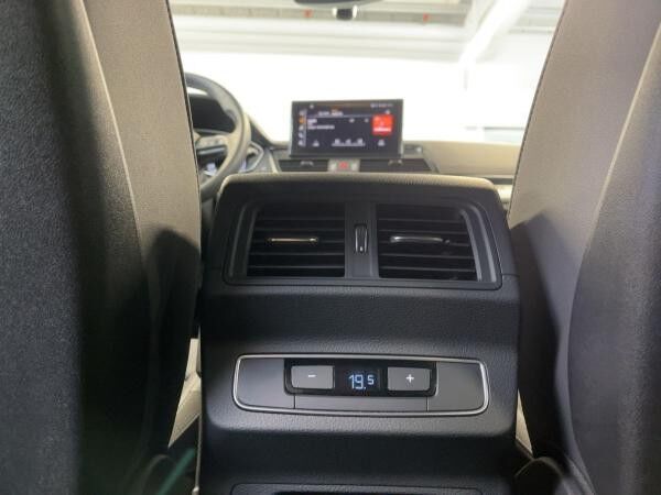 Audi Q5 50 TFSIe quattro S line AHK LED virtual Navi