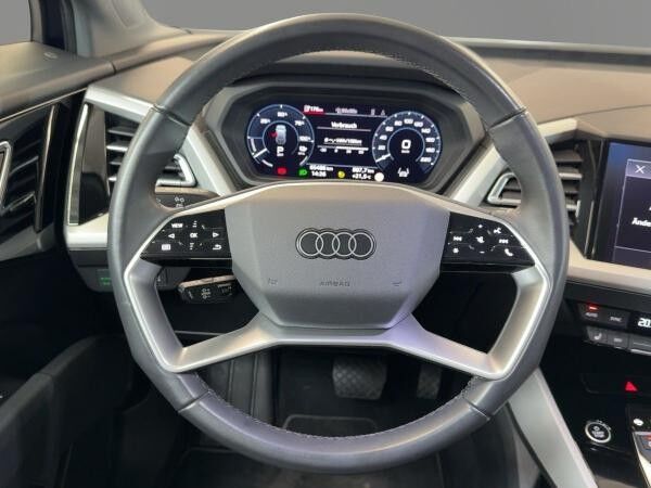 Audi Q4 e-tron 40 Pano AHK Navi Kamera virtual