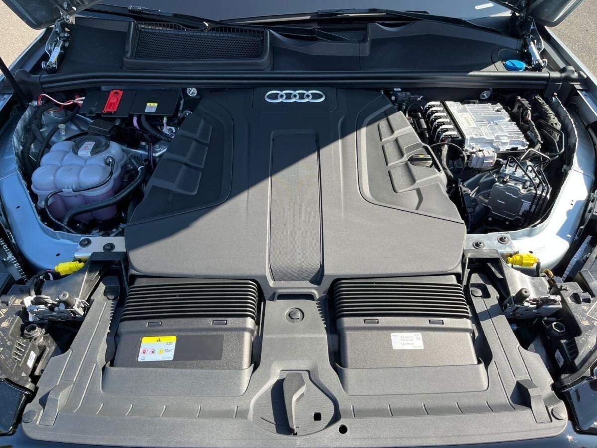 Audi Q7 S-Line 50 TDI quattro / Pano, HD-Matrix-Laser