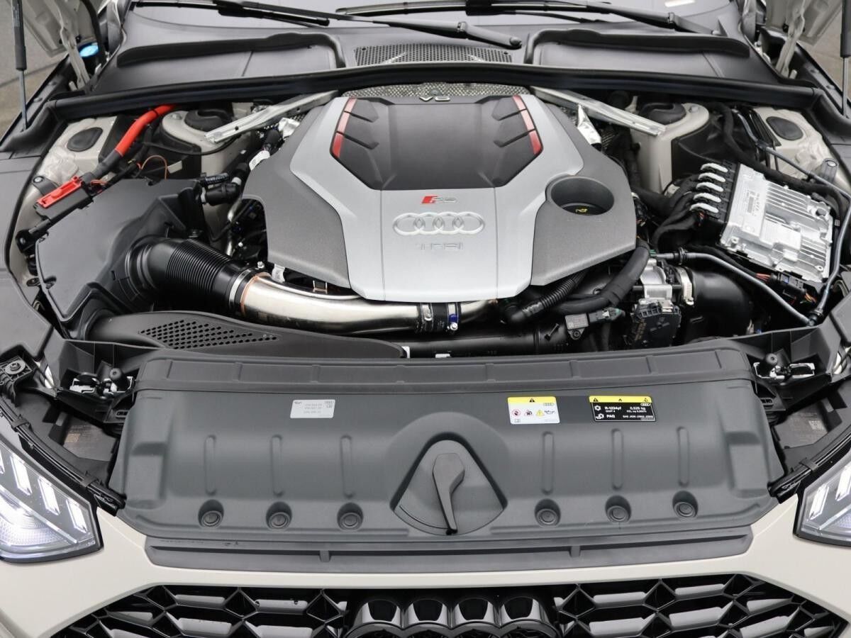 Audi RS4 RS 4 Avant / RS competition+, Vmax290, Pano, AHK