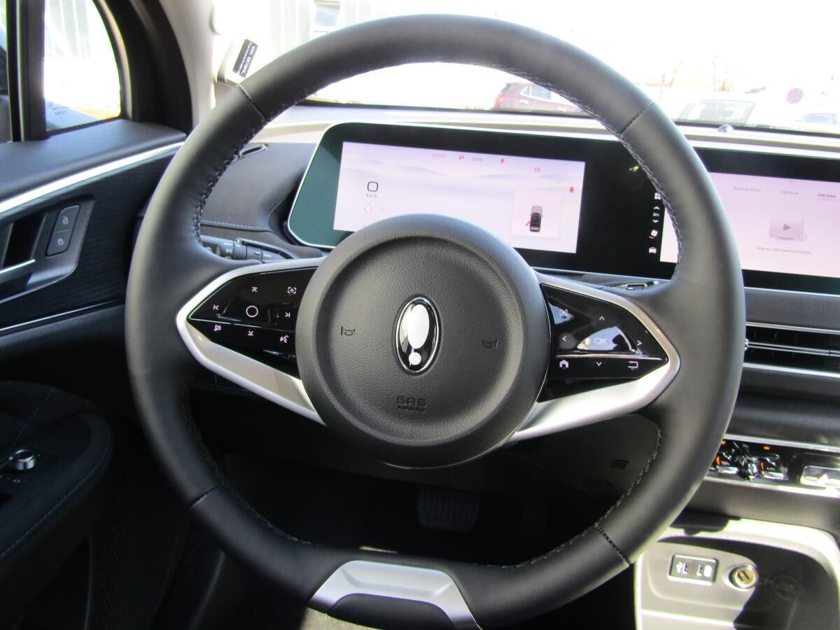 GWM ORA 03 400 PRO+ Allwetterreifen NAVI LED SHZ GRA ACC