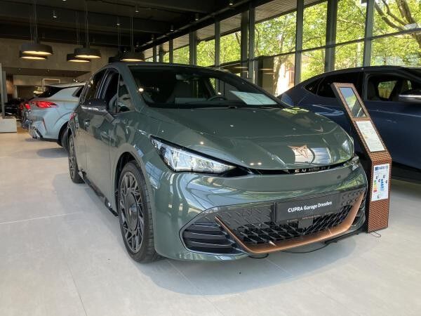 Cupra Born VZ 79kWh #Sennheiser #20" #360° #Navi