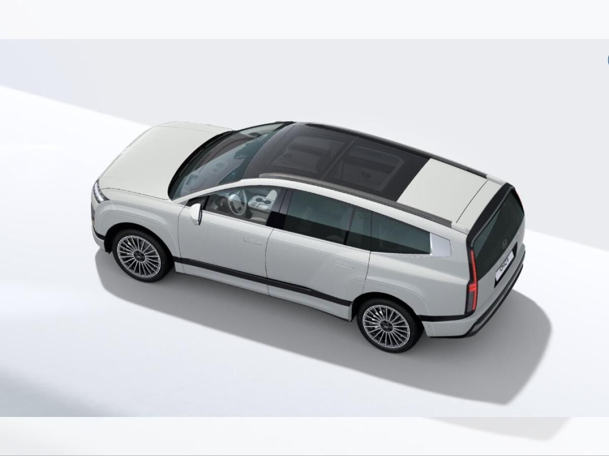 Hyundai IONIQ 9 110kWh 307PS AWD UNIQ 6 SITZER PANO DACH