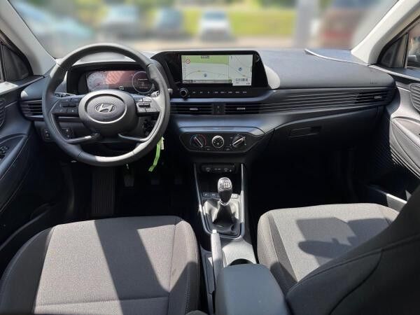 Hyundai i20 FL (MY25) 1.0 T-GDI 100 PS 6-MT Trend "SOFORT VERFÜGBAR"