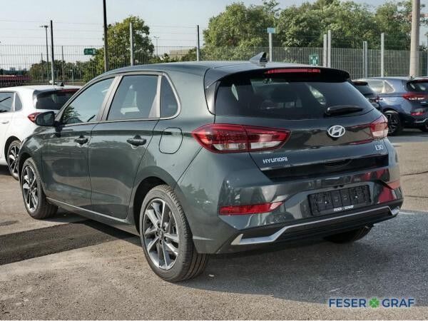 Hyundai i30 ADVANTAGE NAVI CAM LED SHZ LHZ CARPLAY KLIMA
