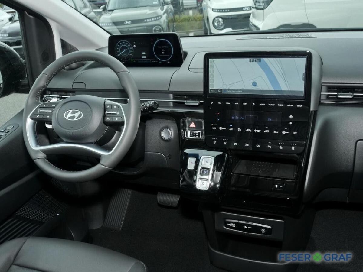 Hyundai STARIA PRIME PANO 360° CAM NAVI SHZ LHZ CARPLAY