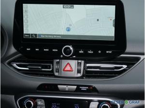 Hyundai i30 ADVANTAGE NAVI CAM LED SHZ LHZ CARPLAY KLIMA