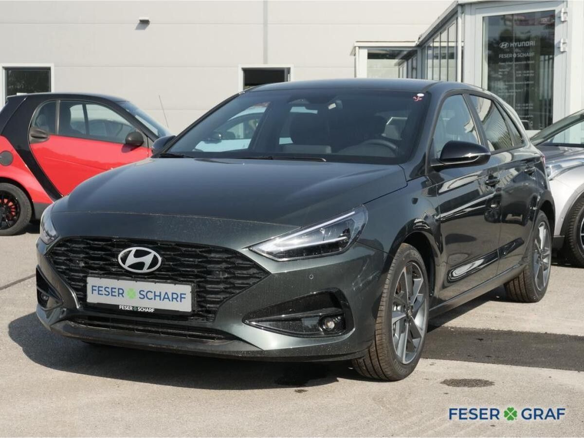 Hyundai i30 ADVANTAGE NAVI CAM LED SHZ LHZ CARPLAY KLIMA