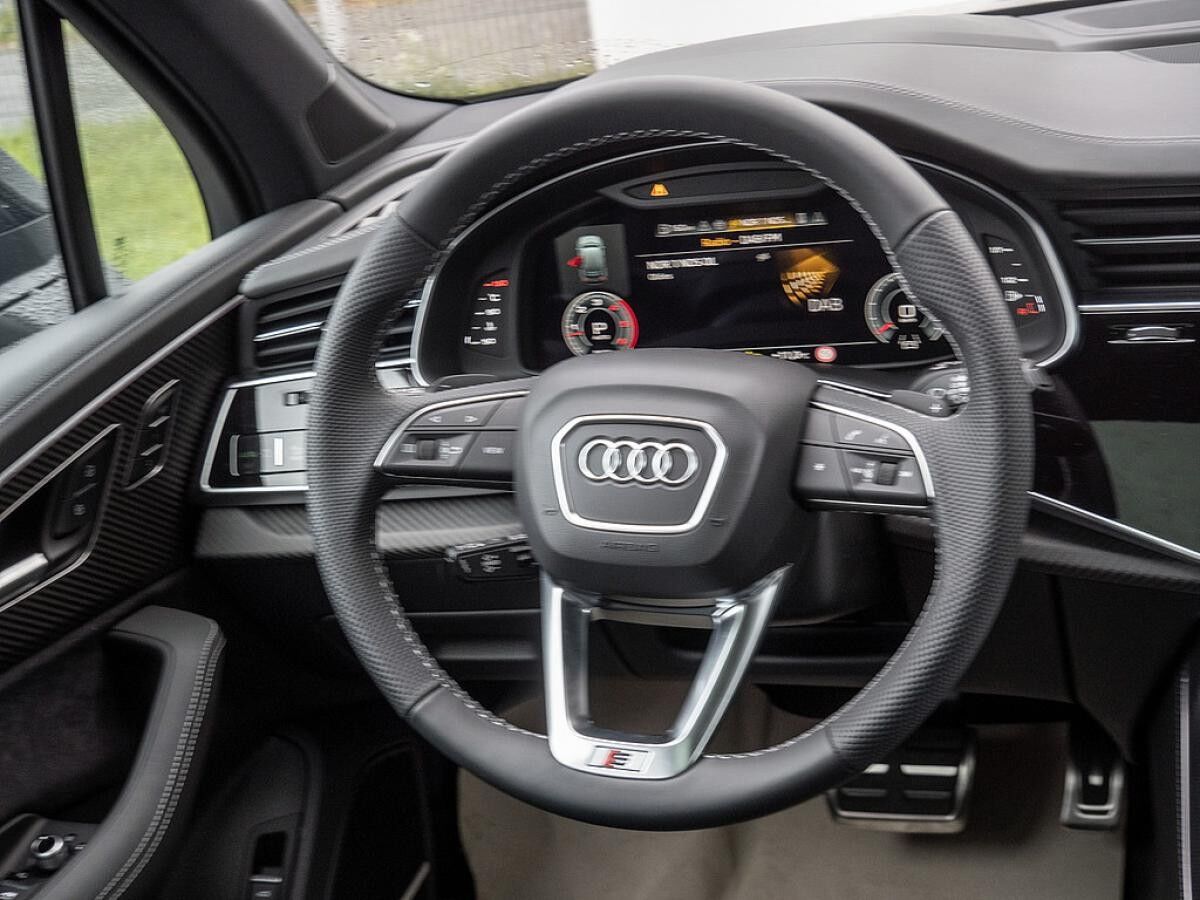 Audi Q7 SUV S line business TDI quattro