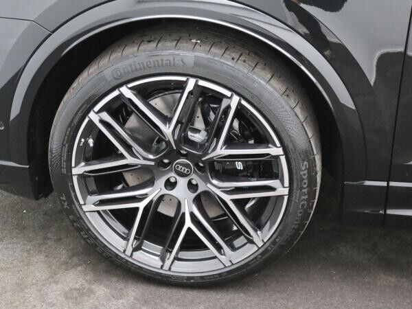 Audi RS Q8 SUV tiptronic | Pano,Head-Up,360°
