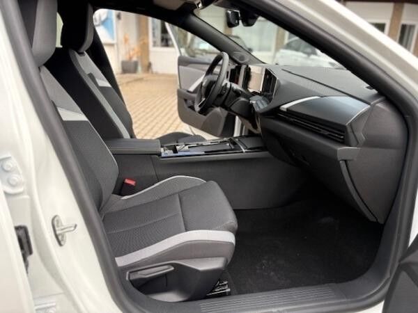 Opel Astra L Sports Tourer LED,LM,USB,Bordcomputer