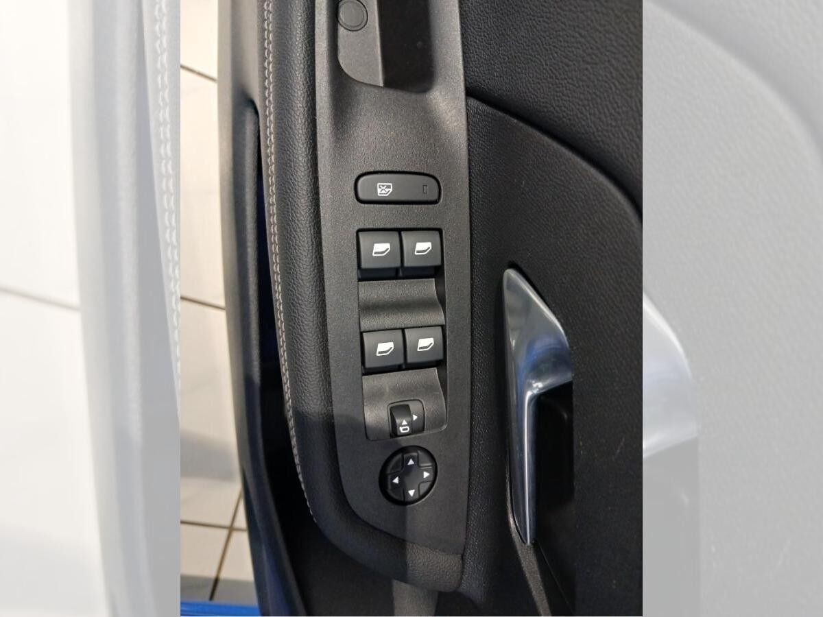 Opel Mokka-e Navi,Massagesitz,Lenkradheizung,LED