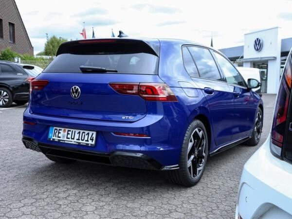Volkswagen Golf VIII 1,5 eTSI DSG R-Line Black Style ACC Navi R-Kamera LED 17"