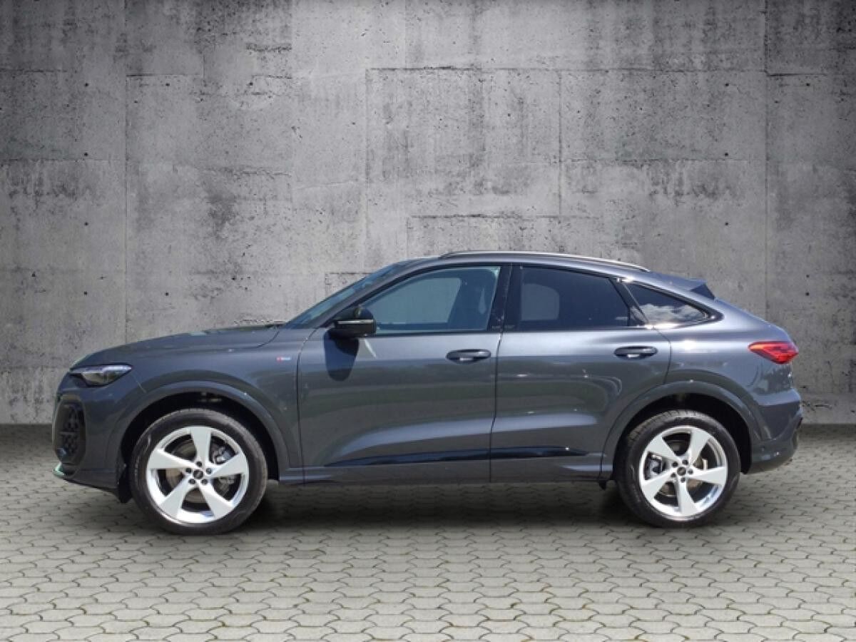 Audi Q5 Sportback TDI quattro S tronic Audi Q5 Sportback TDI quattro S tronic