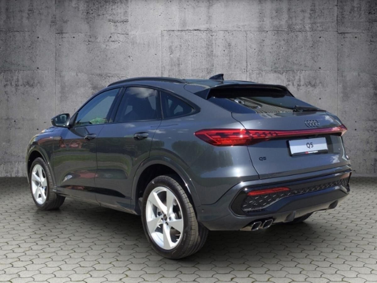 Audi Q5 Sportback TDI quattro S tronic Audi Q5 Sportback TDI quattro S tronic