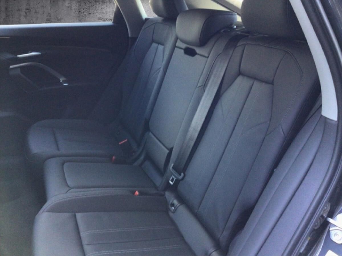 Audi Q5 Sportback TDI quattro S tronic Audi Q5 Sportback TDI quattro S tronic