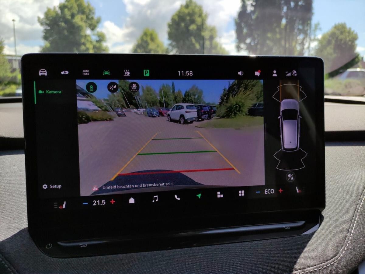 Skoda ENYAQ 60 PLUS AHK WINTER NAVI LED DAB PDC RFK