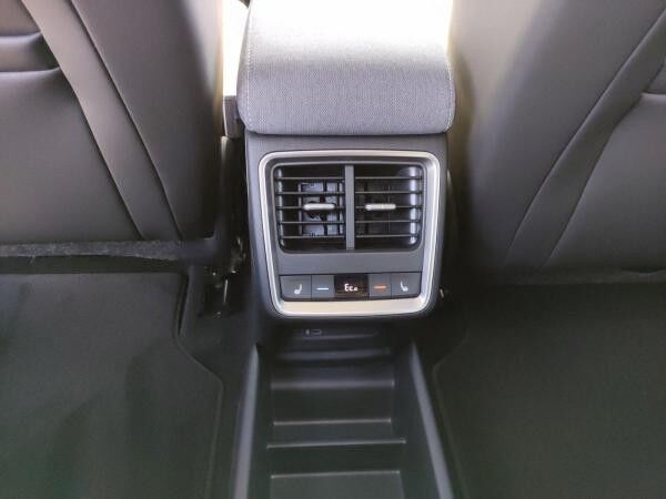 Skoda ENYAQ 60 PLUS AHK WINTER NAVI LED DAB PDC RFK