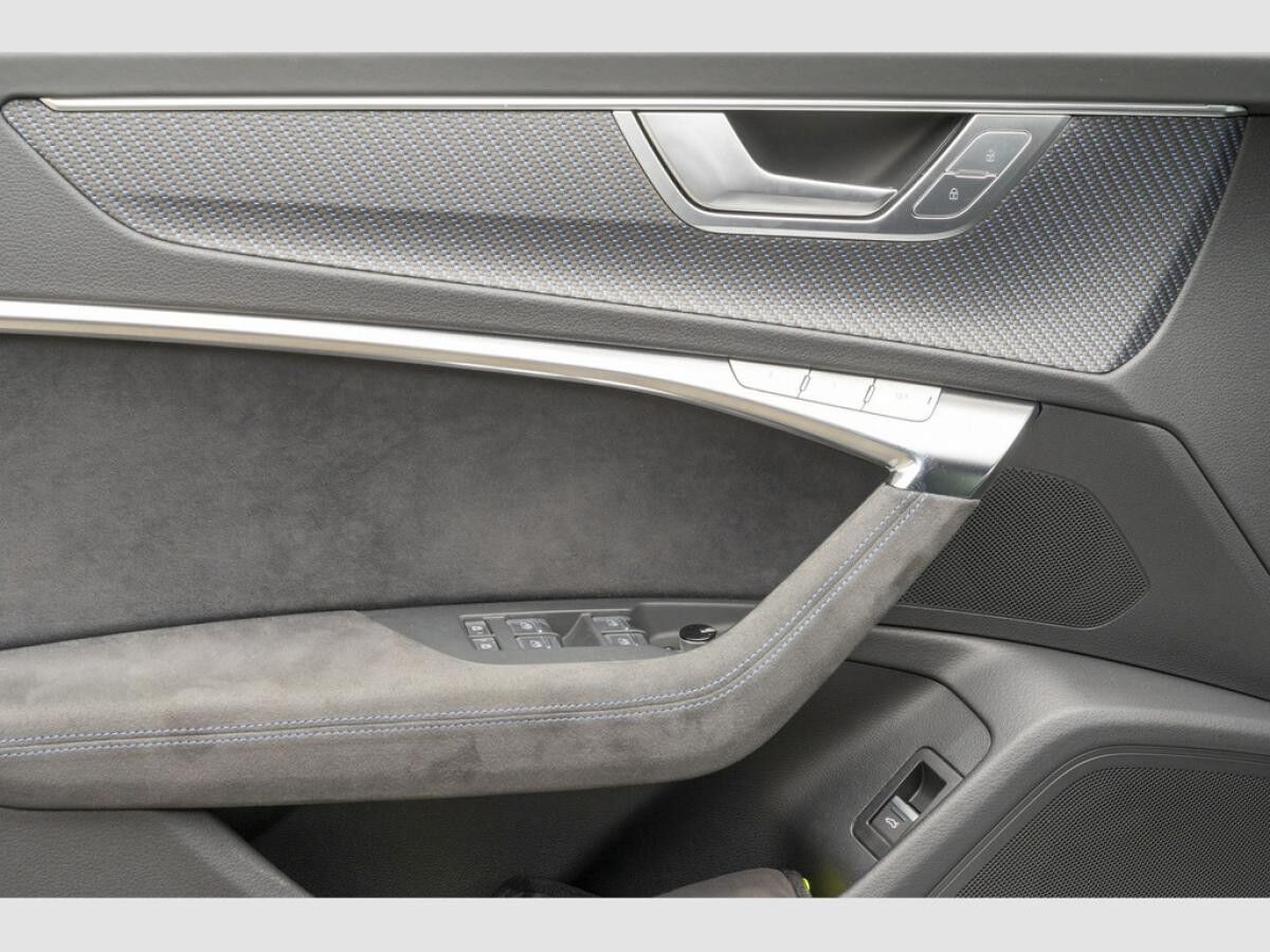 Audi RS6 RS 6 Avant performance 4.0 TFSI quattro