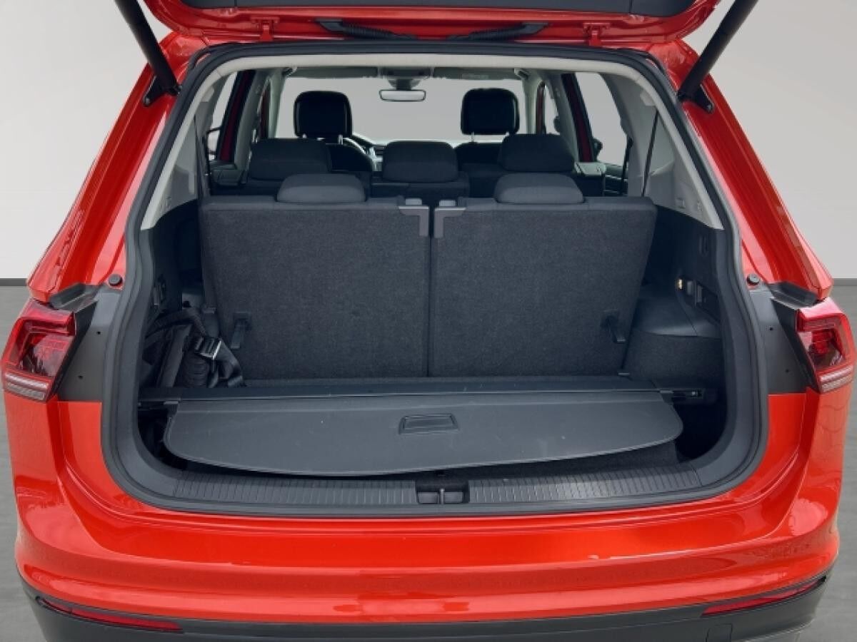 Volkswagen Tiguan Allspace 2,0 TDI 4Mot AHK LED HuD DYNAUDIO Kamera