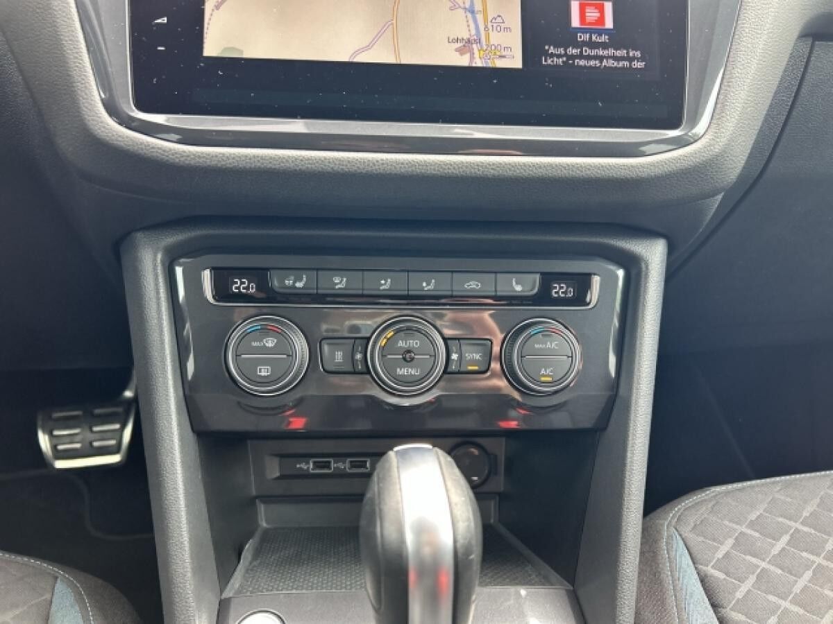 Volkswagen Tiguan Allspace 2,0 TDI 4Mot AHK LED HuD DYNAUDIO Kamera