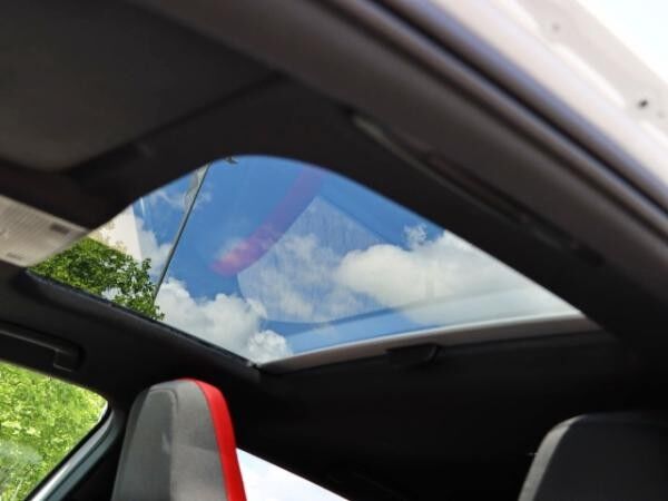 Volkswagen Golf GTI 2,0 l TSI DSG/KOMFORTP./BUSINESSP./HARMAN KARDON/PANO