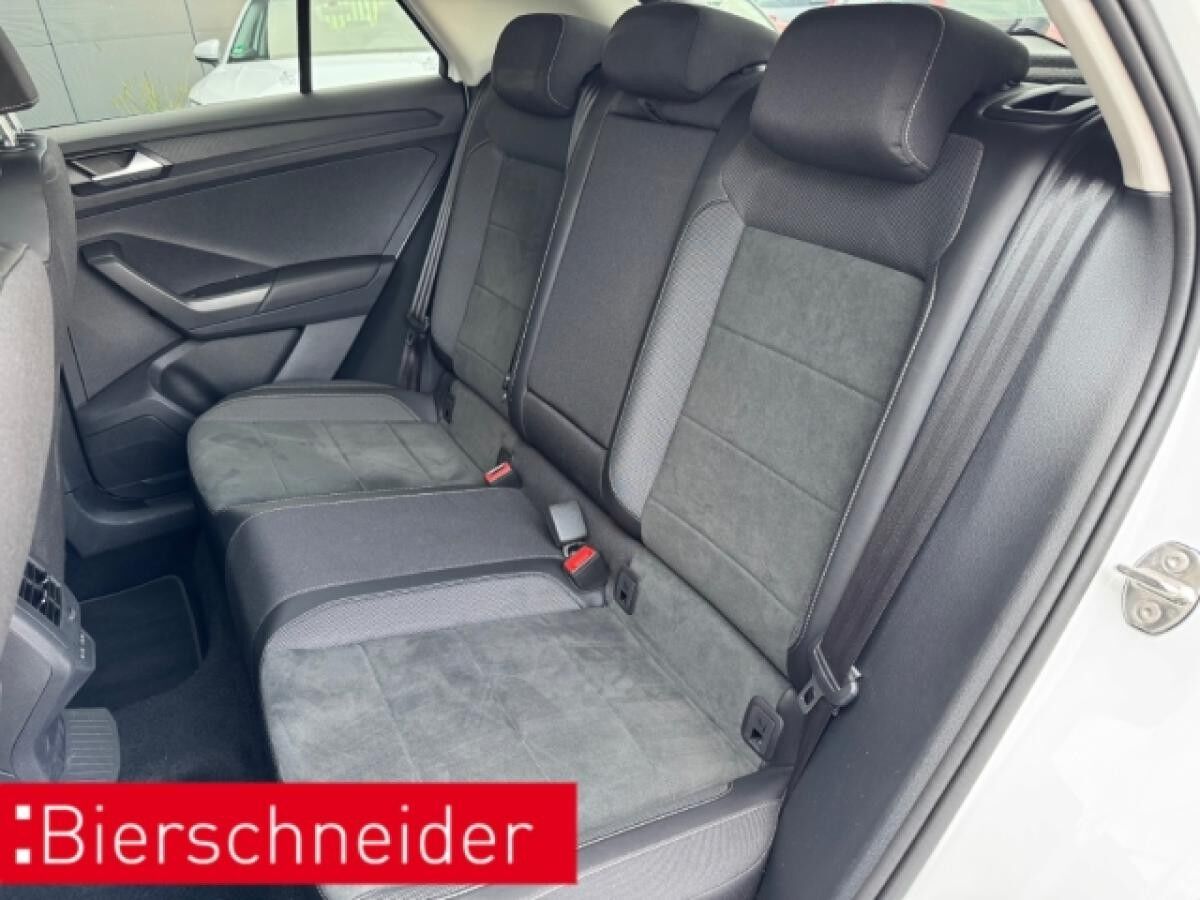 Volkswagen T-Roc 1.5 TSI DSG Style LED NAVI AHK ACC PARKASS