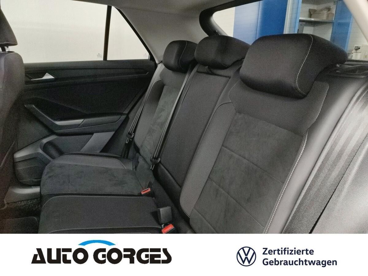 Volkswagen T-Roc Style 1.5l TSI DSG +AHK+NAVI+LIGHT-ASSIST+ Volkswagen T-Roc Style 1.5l TSI DSG +AHK+NAVI+LIGHT-ASSIST+