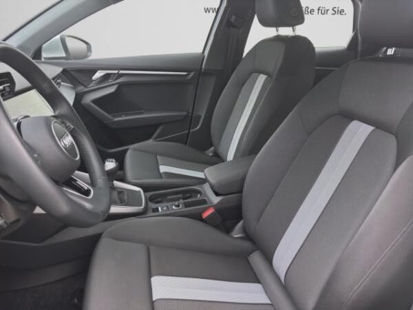 Audi A3 Sportback 30 TDI NAVI PDC KAMERA SITZHZG