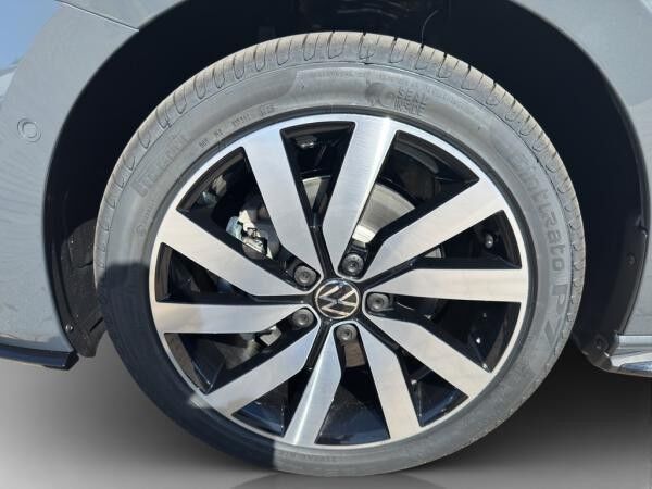 Volkswagen Touran 2.0 TDI DSG Highline
