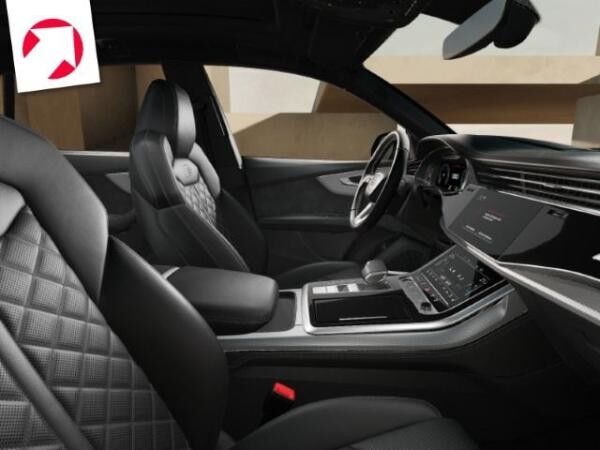 Audi Q8 SUV S line business TFSI e*0,5%*MATRIX*AHK*
