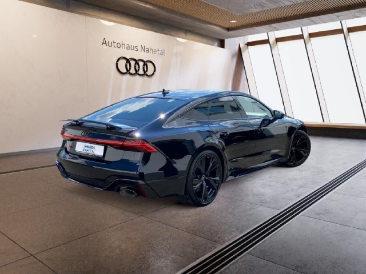 Audi RS7 ESSENTIALS PAKET KERAMIK 22'' HUD PANORAMA SPORTABGAS V-MAX 280 B&O DESIGNPAKET