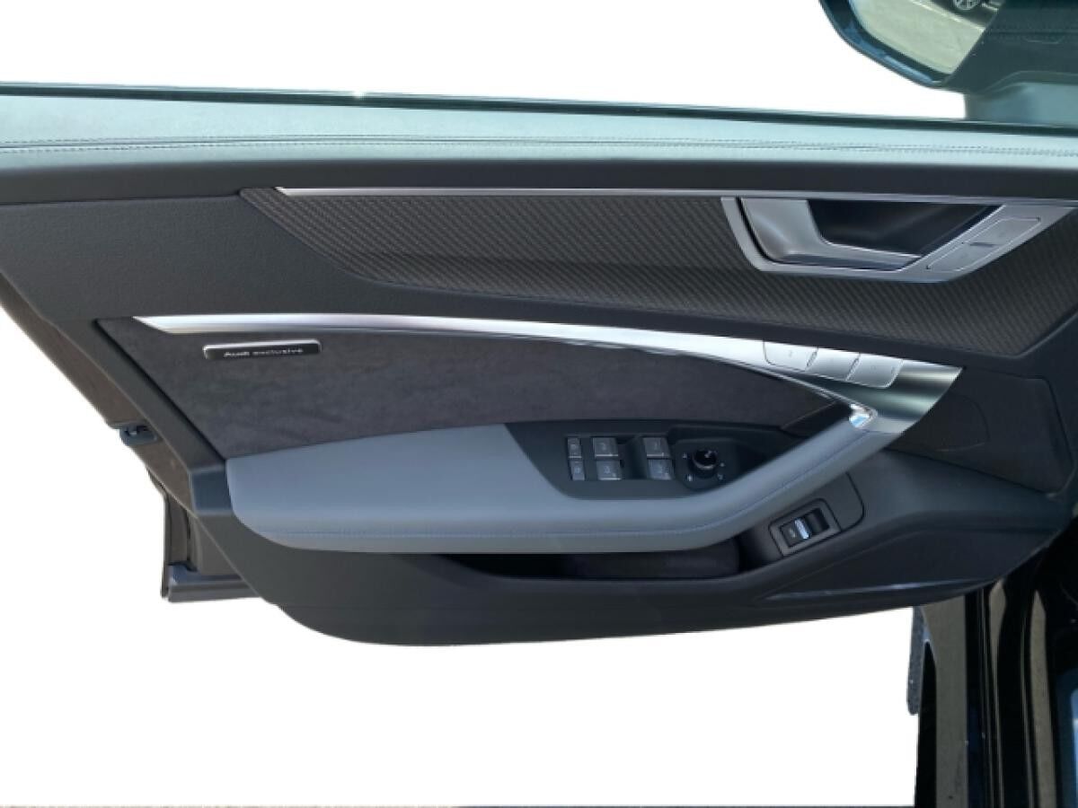 Audi RS7 ESSENTIALS PAKET KERAMIK 22'' HUD PANORAMA SPORTABGAS V-MAX 280 B&O DESIGNPAKET