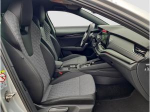 Skoda Octavia Combi 2.0 TDI DSG AHK MATRIX StHzg