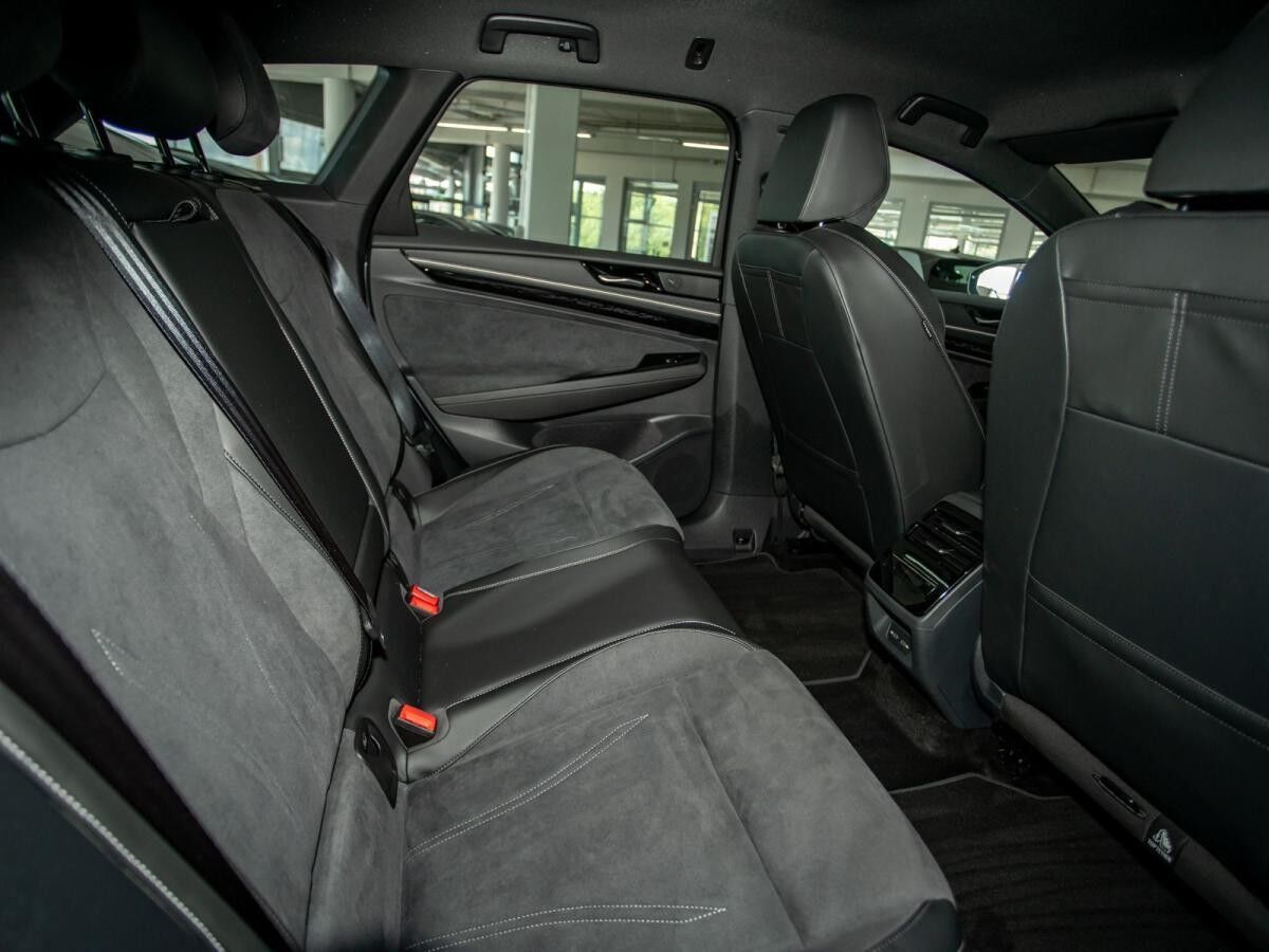 Volkswagen ID.7 Tourer Pro Navi Kamera AHK ACC LED SHZ