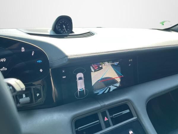Porsche Taycan Sport Turismo Facelift *Sonderleasing*