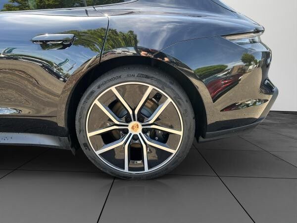 Porsche Taycan Sport Turismo Facelift *Sonderleasing*