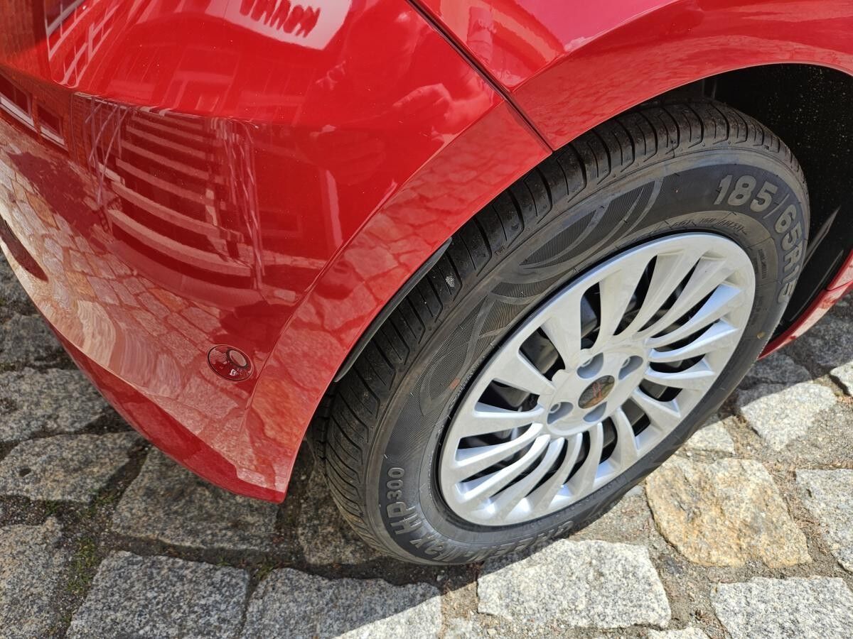 Fiat 500e Red 42KWH RED -  Komfort Paket - sofort verfügbar