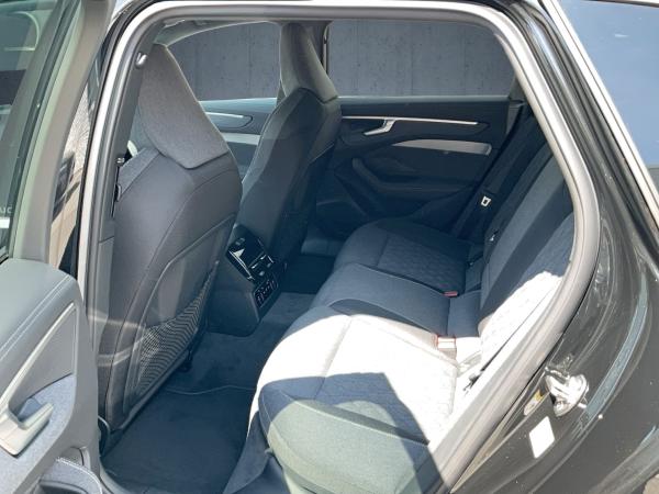 Audi A6 Avant e-hybrid qu. S tr. Matrix Stdhz Cam 360