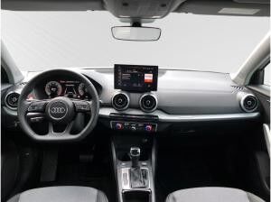 Audi Q2 35 TFSI S-LINE+AHK+NAVI+SITZHZG.