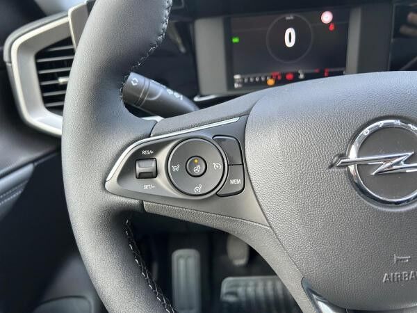 Opel Mokka 1.2 Turbo Elegance FLA LM KAM LED W-Paket