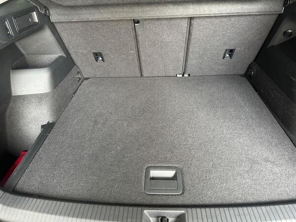 Volkswagen Tiguan 1.5 eTSI Life Navi AHK Sprachassistent Spurwechselassistent