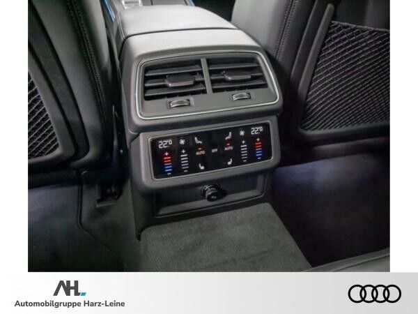Audi RS6 Avant 441(600) kW(PS) tiptronic