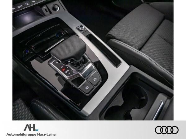 Audi Q5 S line business 40 TDI quattro 150(204) kW(PS) S tronic