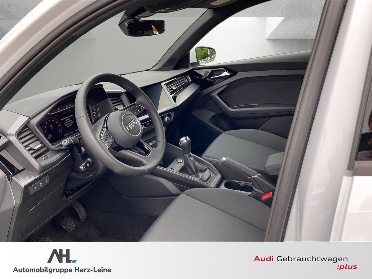 Audi A1 Sportback advanced 25 TFSI Smartphone-Interface, Komfortschlüssel, LED