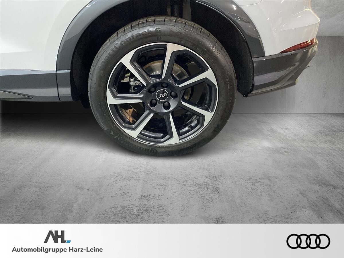 Audi Q3 S line 35 TFSI 110(150) kW(PS) S tronic