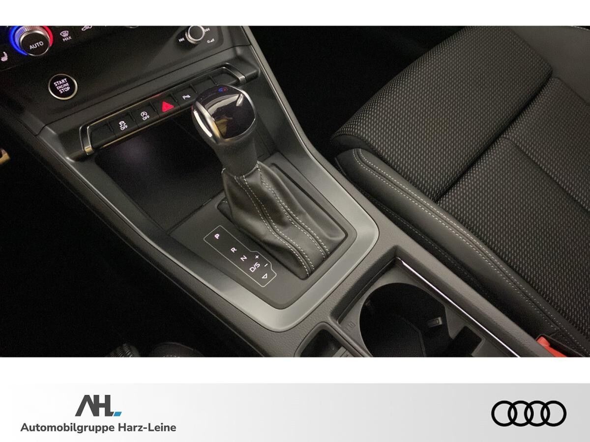 Audi Q3 S line 35 TFSI 110(150) kW(PS) S tronic