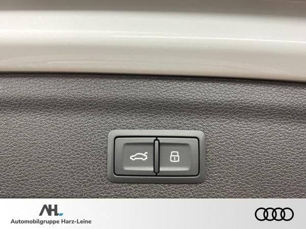 Audi Q3 S line 35 TFSI 110(150) kW(PS) S tronic